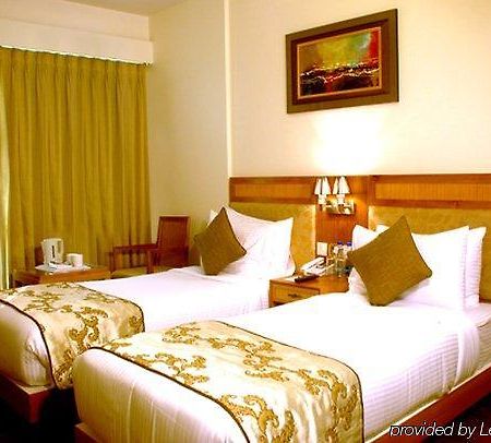 Comfort Inn Anneha Yeni Delhi Oda fotoğraf